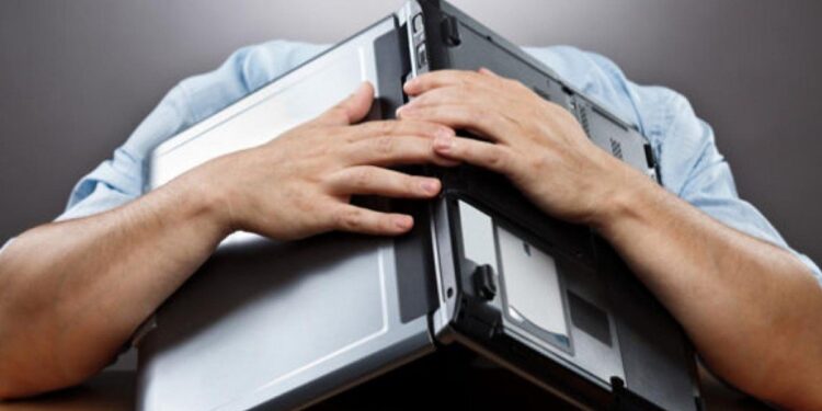 Cele mai frecvente probleme apărute la laptopurile ASUS